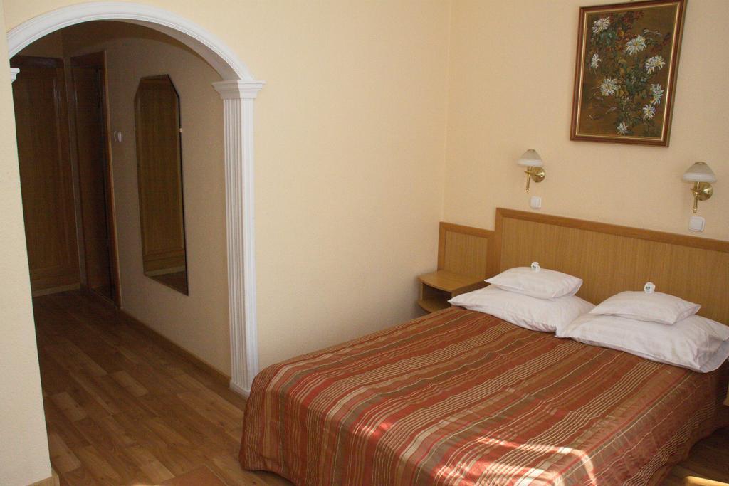 Hotel Pannonia ميسكولك المظهر الخارجي الصورة