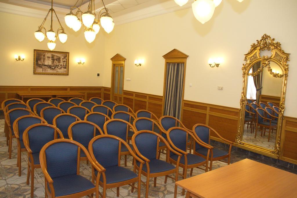 Hotel Pannonia ميسكولك المظهر الخارجي الصورة