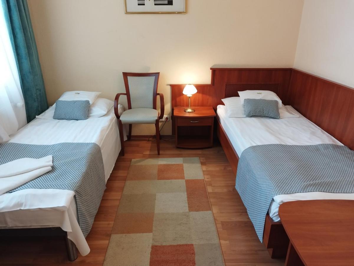 Hotel Pannonia ميسكولك المظهر الخارجي الصورة