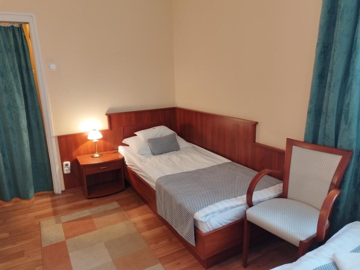 Hotel Pannonia ميسكولك المظهر الخارجي الصورة
