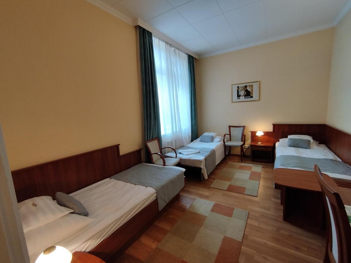 Hotel Pannonia ميسكولك المظهر الخارجي الصورة