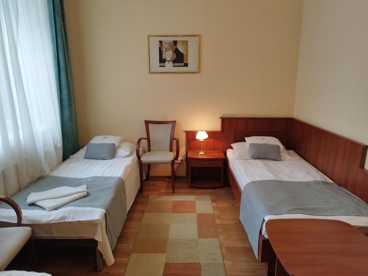 Hotel Pannonia ميسكولك المظهر الخارجي الصورة